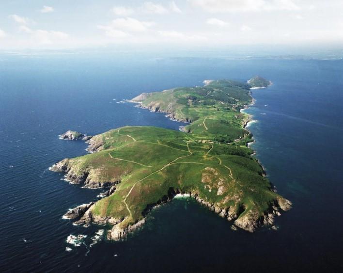 cruceros-rias-baizas-isla-ons